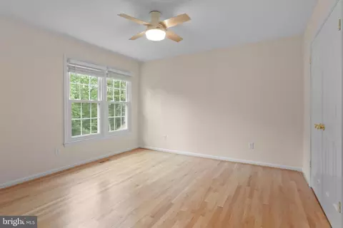 Bedroom - 6906 Trillium Ln, Springfield, VA 22152 photo 3 of 6