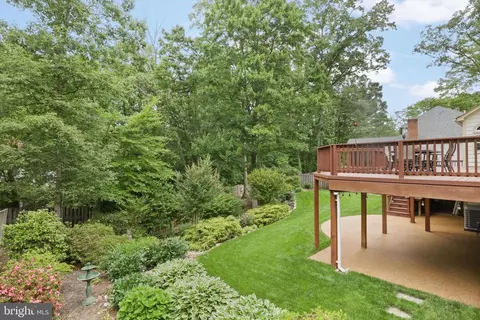 Exterior - 6906 Trillium Ln, Springfield, VA 22152 photo 7 of 11