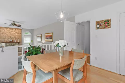 Dining - 6906 Trillium Ln, Springfield, VA 22152 photo 2 of 2