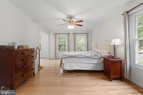 Bedroom - 6906 Trillium Ln, Springfield, VA 22152 photo 1 of 6