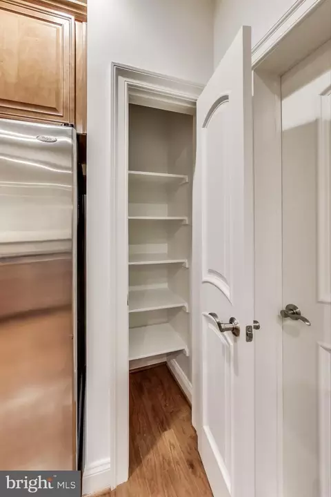 1781 Chain Bridge Rd #402, Mclean, VA 22102 photo 24