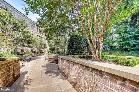 1781 Chain Bridge Rd #402, Mclean, VA 22102 photo 43