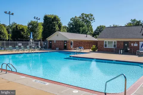 Exterior - 8550 Milford Ct #892, Springfield, VA 22152 photo 9 of 9