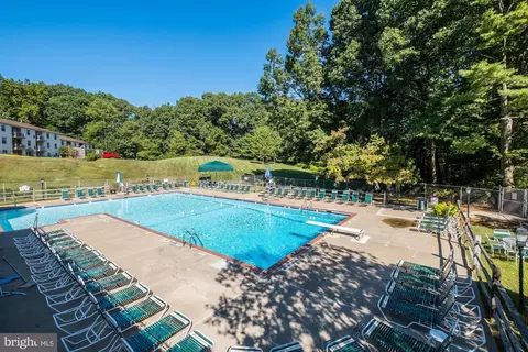 Exterior - 8550 Milford Ct #892, Springfield, VA 22152 photo 6 of 9