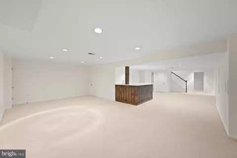 8426 Holly Leaf Dr, Mclean, VA 22102 photo 31