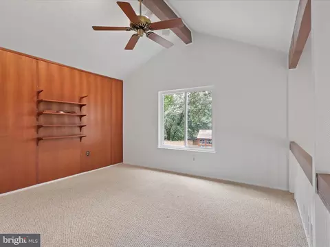 5922 Hall St, Springfield, VA 22152 photo 32