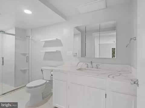 5922 Hall St, Springfield, VA 22152 photo 27