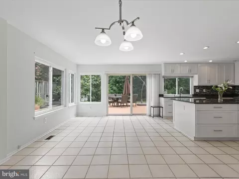 5922 Hall St, Springfield, VA 22152 photo 21
