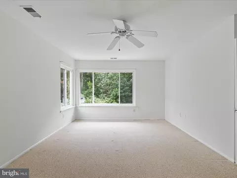 5922 Hall St, Springfield, VA 22152 photo 24