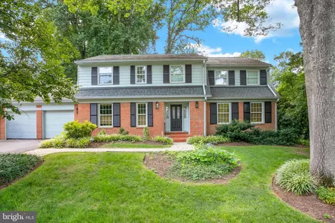 1212 Old Stable Rd, Mclean, VA 22102