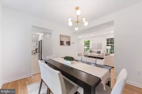 Dining - 1802 Cranberry Ln, Reston, VA 20191 photo 3 of 3