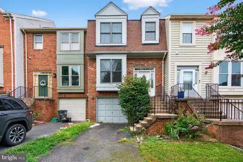 13920 Baton Rouge Ct, Centreville, VA 20121