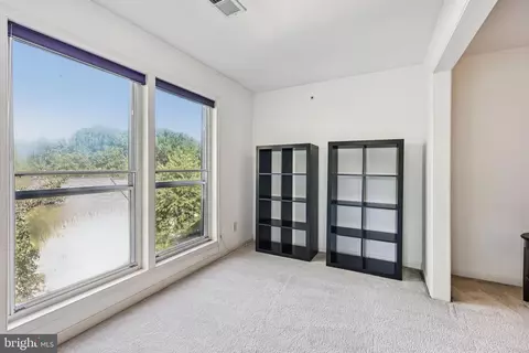 3176 Summit Square Dr #4-E3, Oakton, VA 22124 photo 13
