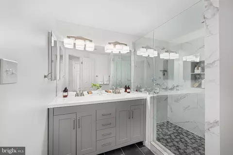 Bath - 1502 Deer Point Way, Reston, VA 20194 photo 2 of 5