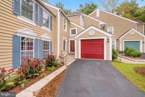Exterior - 1502 Deer Point Way, Reston, VA 20194 photo 7 of 9
