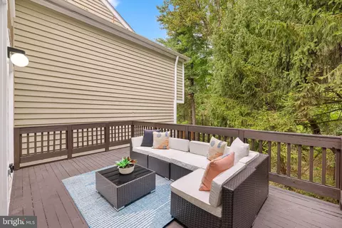 Exterior - 1502 Deer Point Way, Reston, VA 20194 photo 2 of 9