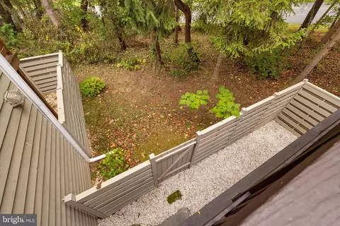 Exterior - 1502 Deer Point Way, Reston, VA 20194 photo 4 of 9
