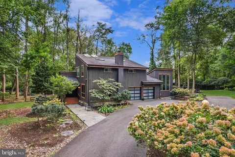 2598 Babcock Rd, Vienna, VA 22181