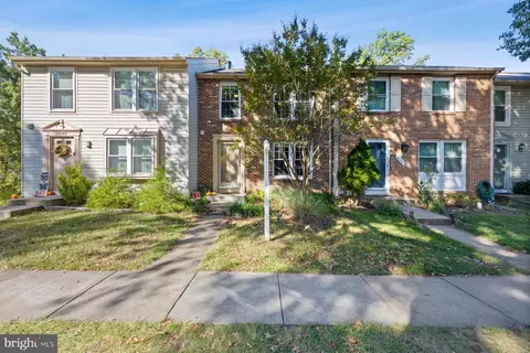 14146 Red River Dr, Centreville, VA 20121