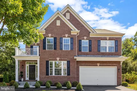 409 Madison Manor Ct, Herndon, VA 20170