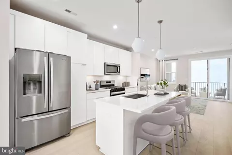 4768 Sully Point Ln, Chantilly, VA 20151