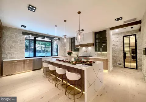 Kitchen - 1441 Woodacre Dr, Mclean, VA 22101 photo 1 of 4