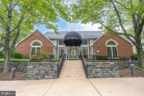 Exterior - 1504 Lincoln Way #404, Mclean, VA 22102 photo 3 of 6