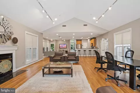 Other - 1504 Lincoln Way #404, Mclean, VA 22102 photo 10 of 14