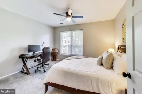 Bedroom - 1571 Spring Gate Dr #6208, Mclean, VA 22102 photo 4 of 4