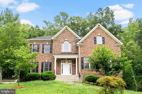 7119 Barry Rd, Alexandria, VA 22315