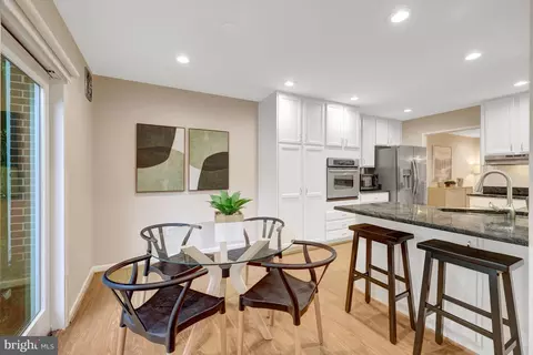 1600 Wainwright Dr, Reston, VA 20190 photo 20