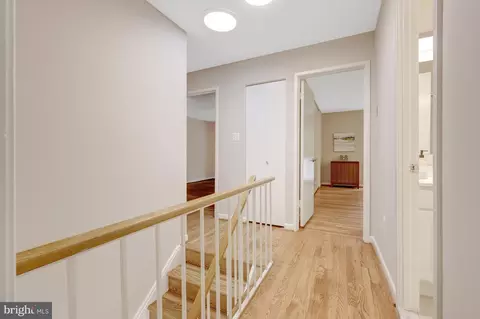 1600 Wainwright Dr, Reston, VA 20190 photo 24