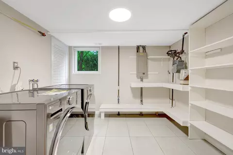 1600 Wainwright Dr, Reston, VA 20190 photo 23