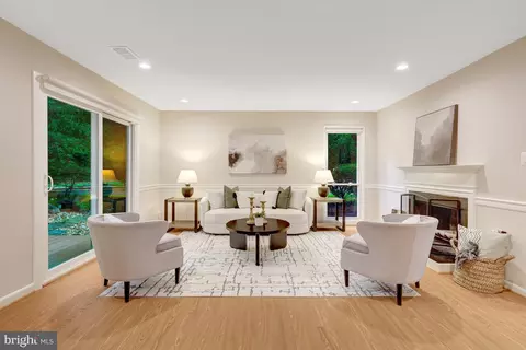 1600 Wainwright Dr, Reston, VA 20190 photo 5
