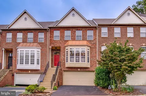 4117 Brookgreen Dr, Fairfax, VA 22033