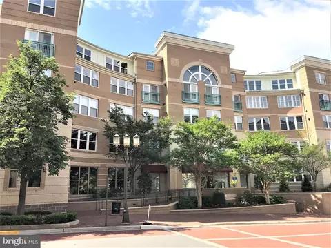 12001 Market St #412, Reston, VA 20190