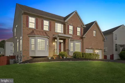 Exterior - 6287 Willowfield Way, Springfield, VA 22150 photo 2 of 12