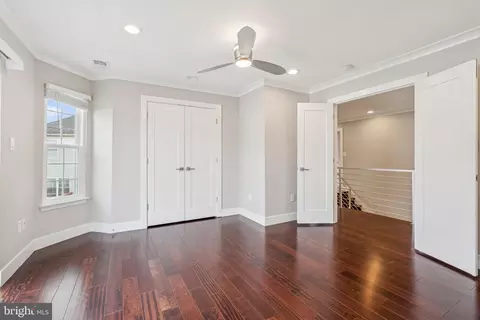 Entry Way - 6287 Willowfield Way, Springfield, VA 22150 photo 4 of 4