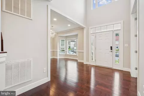 Entry Way - 6287 Willowfield Way, Springfield, VA 22150 photo 1 of 4