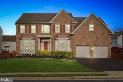 Exterior - 6287 Willowfield Way, Springfield, VA 22150 photo 1 of 12