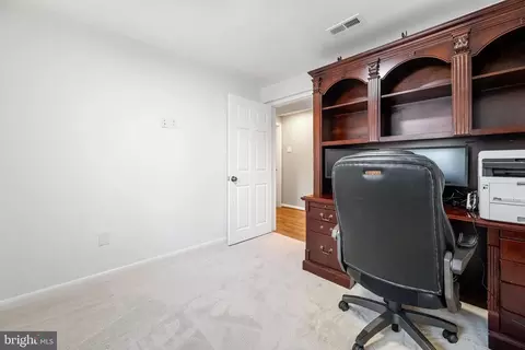 7203 Hadlow Dr, Springfield, VA 22152 photo 28