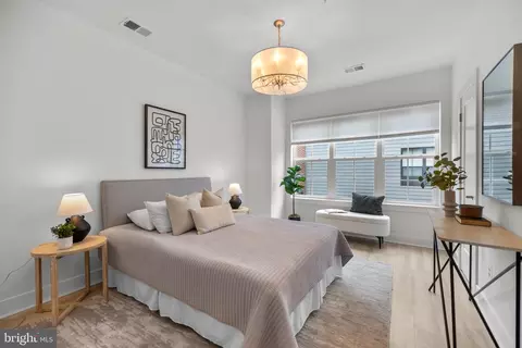 1891 Midline Ave, Reston, VA 20190 photo 6