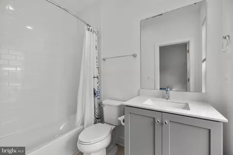 1891 Midline Ave, Reston, VA 20190 photo 34