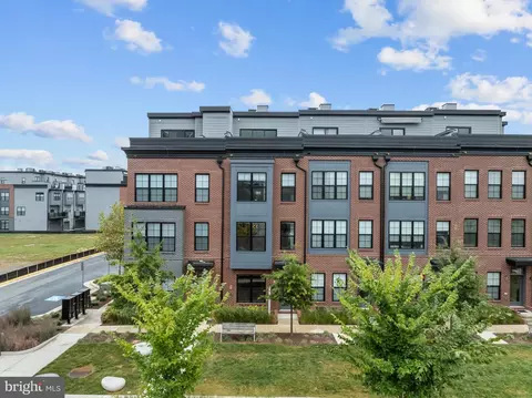 1891 Midline Ave, Reston, VA 20190 photo 48