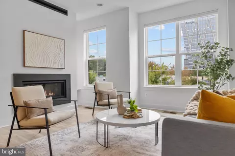 1891 Midline Ave, Reston, VA 20190 photo 22