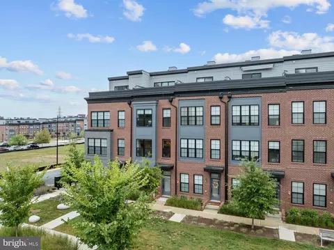 1891 Midline Ave, Reston, VA 20190 photo 9