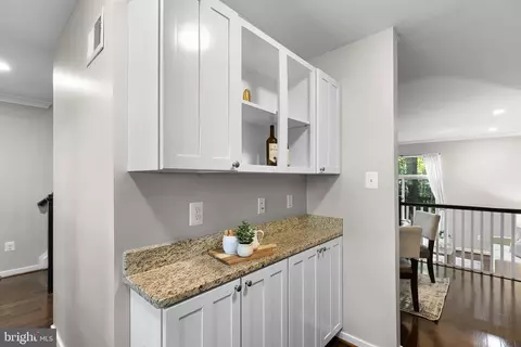 2050 Golf Course Dr, Reston, VA 20191 photo 7