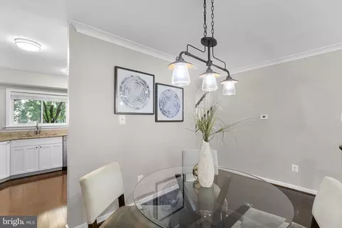 2050 Golf Course Dr, Reston, VA 20191 photo 11