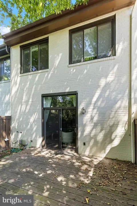 2050 Golf Course Dr, Reston, VA 20191 photo 37