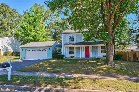 5317 Indian Rock Rd, Centreville, VA 20120